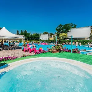 Aparthotel Blu Marlin Natural Lido Adriano