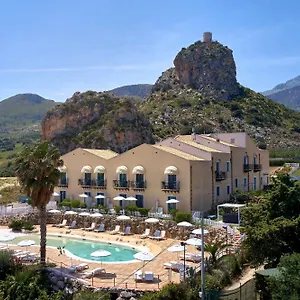 4* Hotel Baglio Dello Zingaro